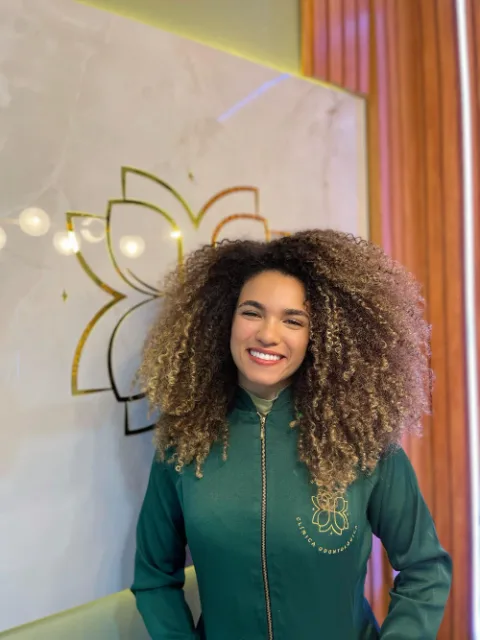 Dra. Polyanna Souza, cirurgiã-dentista na Humanized
